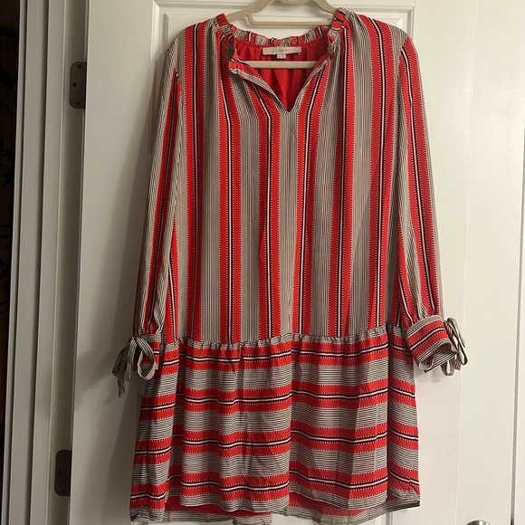Loft Dress - Picture 1 of 3